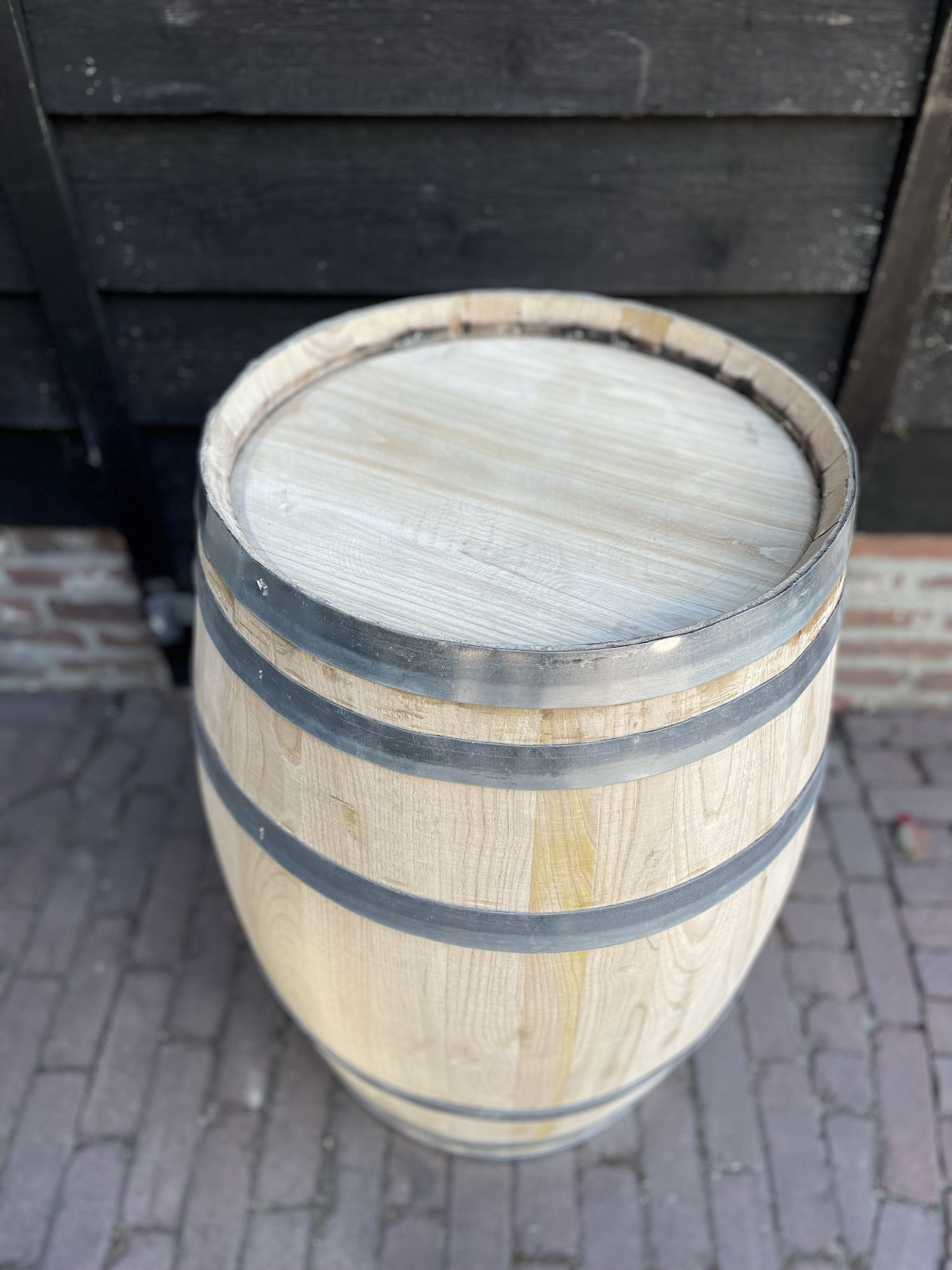 Wijnvat / Regenton 110 liter kastanjehout