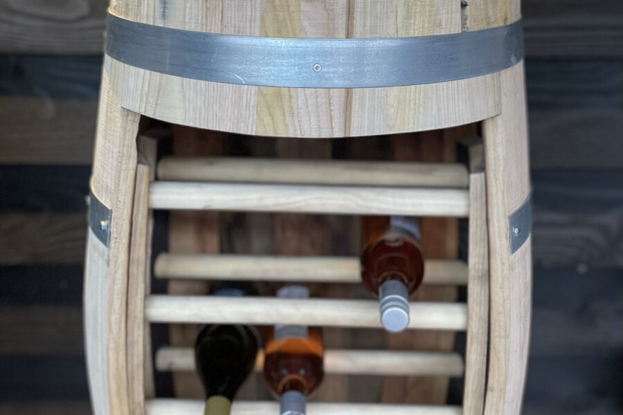 Wijnrek Pinot Grigio – 160 liter Sigaar Wijnvat – Ruimte voor 25 flessen